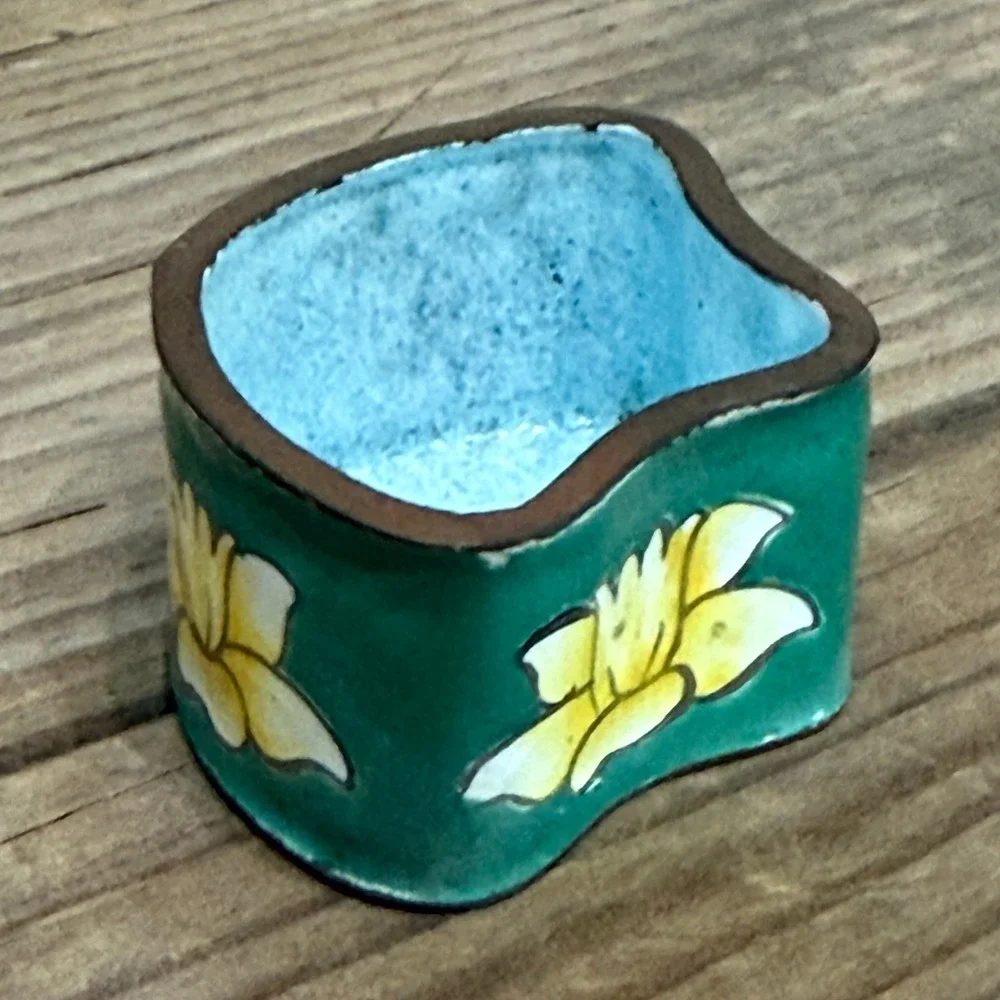 Unbranded vintage chinese